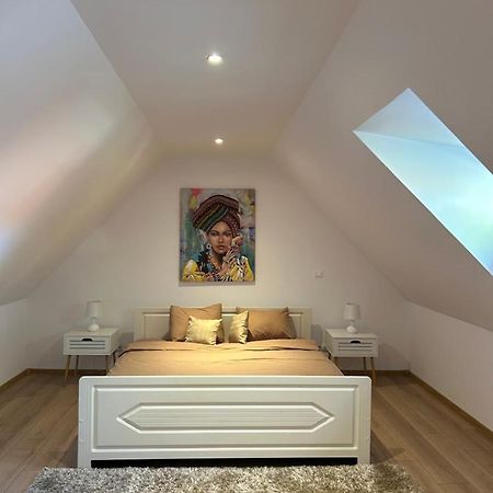 Ado Home Sibiu Luaran gambar